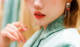 千万女网红爆料出轨视频,揭秘网红圈背后的秘密